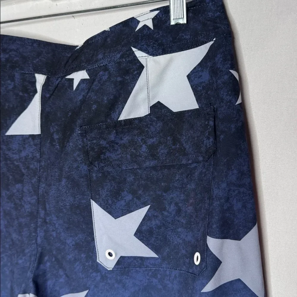 American Eagle Men’s US Flag Bathing Suit Shorts. Size Medium.